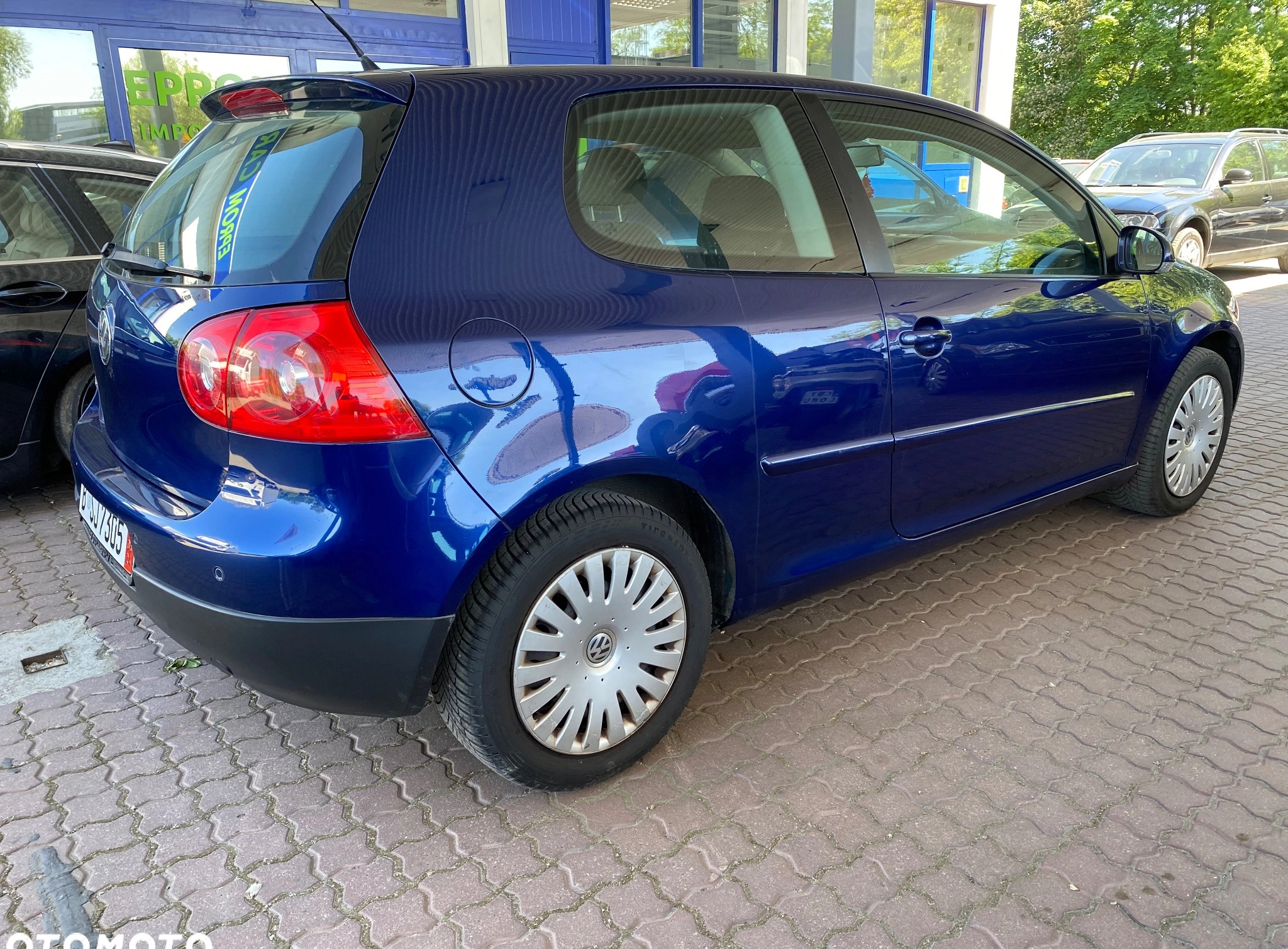 Volkswagen Golf cena 11999 przebieg: 215000, rok produkcji 2007 z Kłodawa małe 562